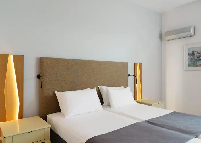 Palmariva Eretria (Evia)